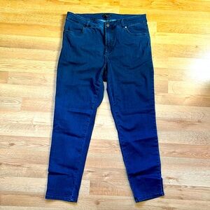 Jeans, Universal Standard